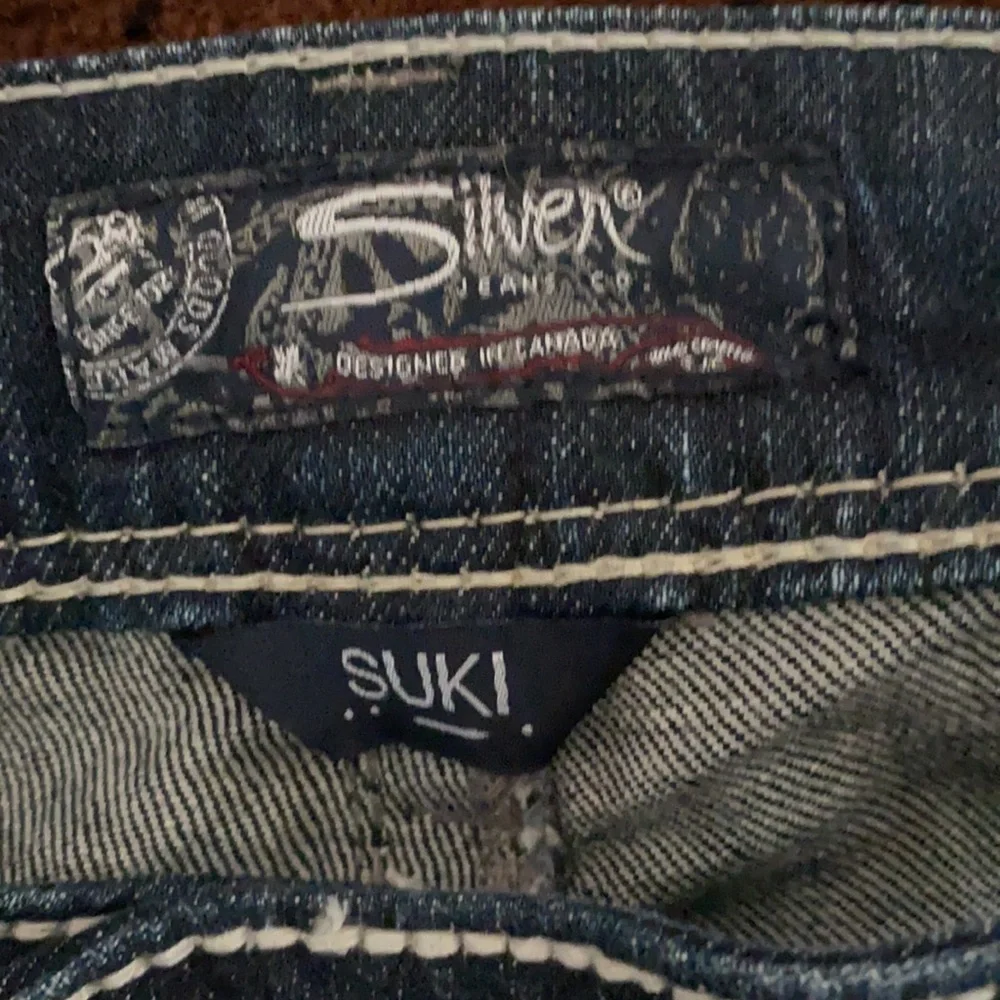 Silver Jeans Women's Classic Blue Straight Leg Jeans - Picture 2 of 4